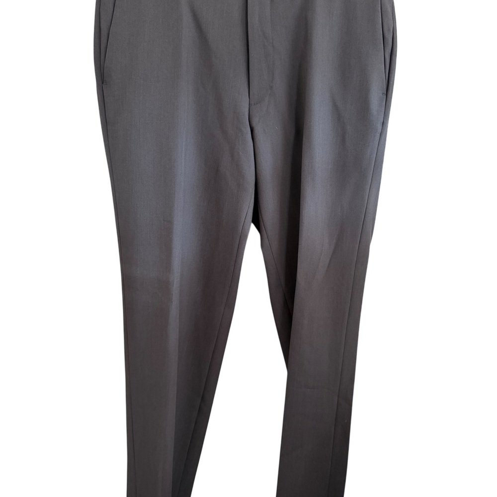 VanHeusen Men's Black Flat Front Dress pants size 36x30